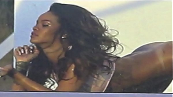 Rihanna Uncensored: http://ow.ly/SqHxI