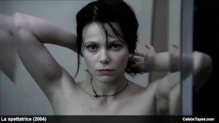 Celebrity Barbora Bobulova Exposing Her Hairy Pussy