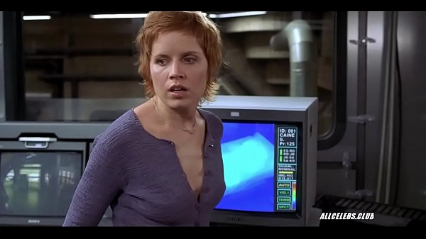 Kim Dickens in Hollow Man 2000