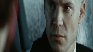 Olga Kurylenko – Hitma