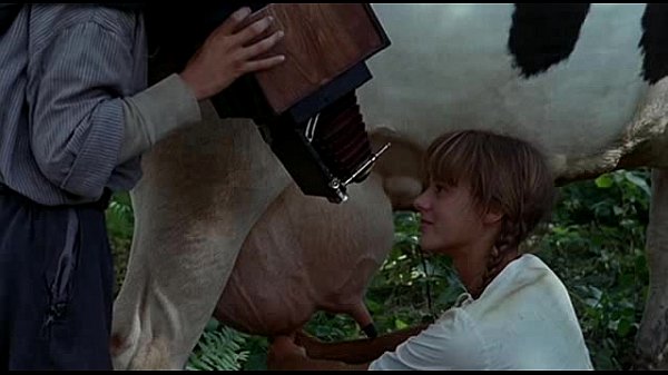 Ana Torrent, Elisabeth Ruiz & Emma Suarez – Vacas II (1992)