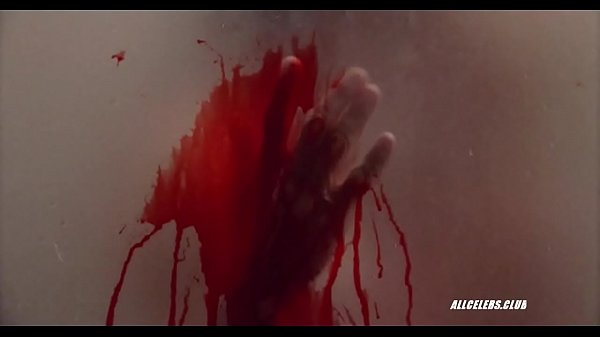 Linnea Quigley in Murder Weapon 1990