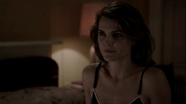 keri russell getting her freak on again in the americans