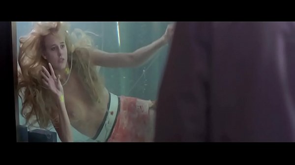 Daryl Hannah in Splash (1985)