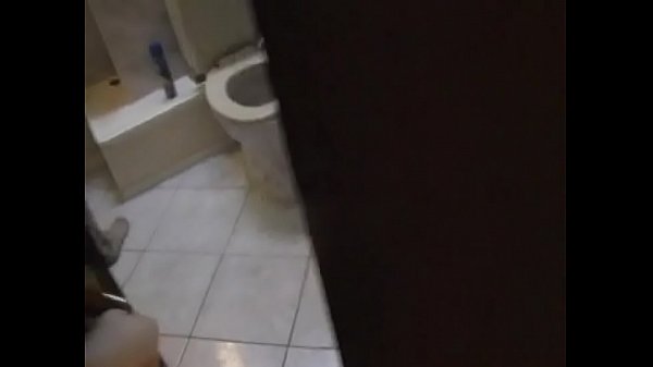 Girlfriend gives the majority perfect blowjob to her hung man