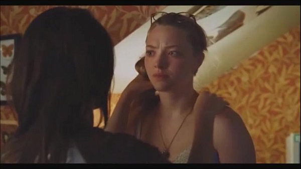 Lesbic sex scenes from Hollywood movies