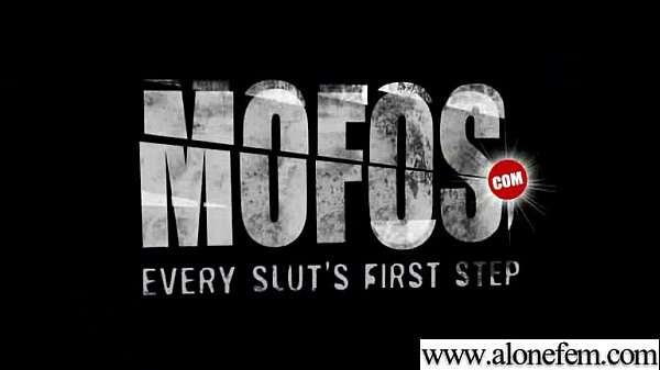 Alone Hot Girl Taped Playing With Sex Toys movie-11