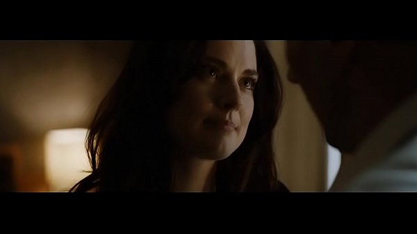 Alexandra Breckenridge Zipper 2015