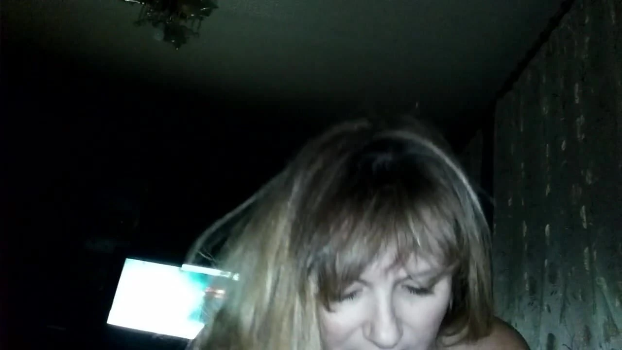 Homemade sextape with hot MILF – DeepDicking.org